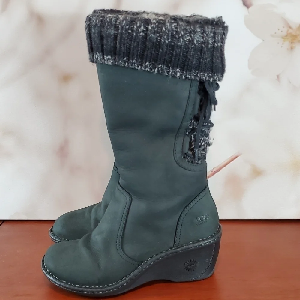 UGG Gray Boots with Knit Cuff - 6